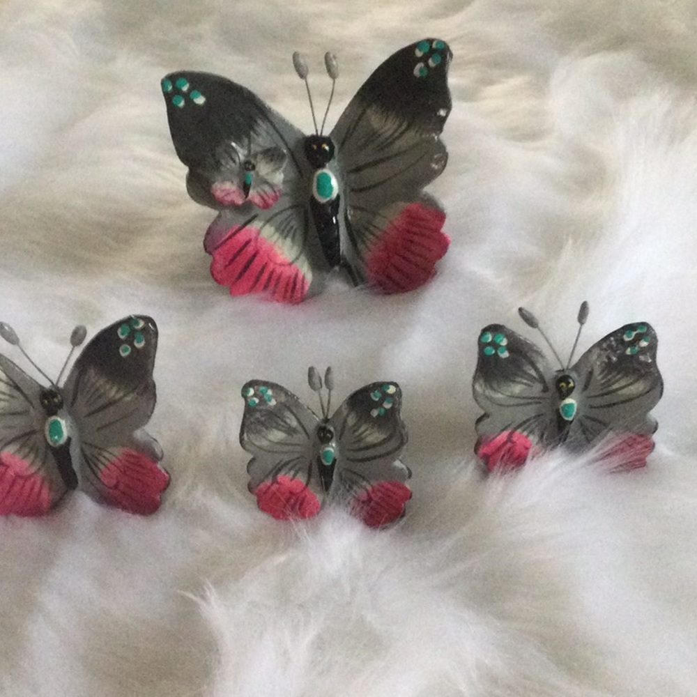 Ceramic butterfly - Picture 2 of 3